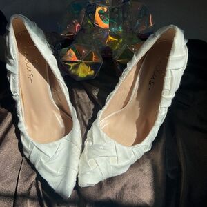 🆕 LuLus White Heals